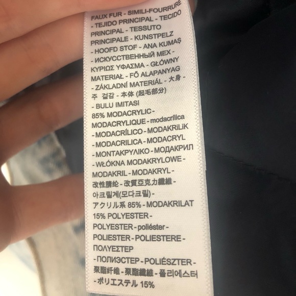 Levi’s jean/faux fur jacket (M) - Picture 9 of 13